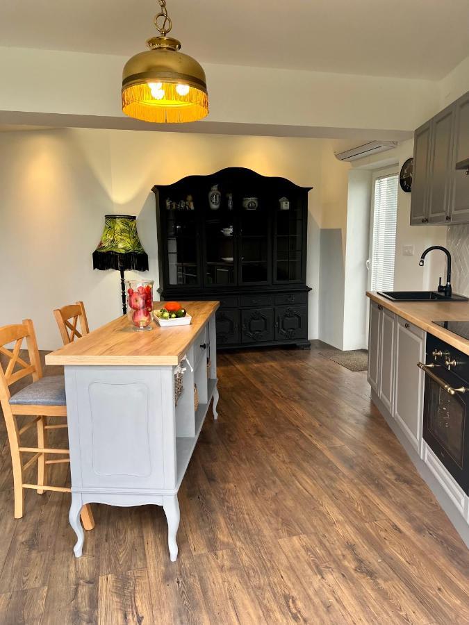Apartment Nave Ičići Dış mekan fotoğraf